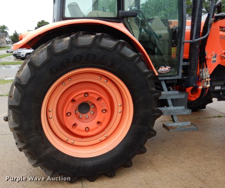 image for item II9566 2010 Kubota M135X  HFWD tractor