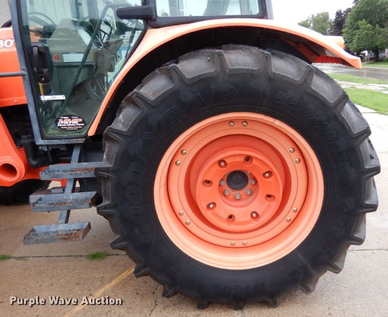 image for item II9566 2010 Kubota M135X  HFWD tractor