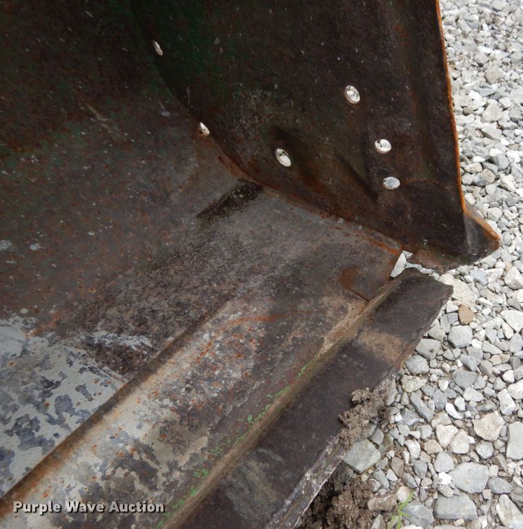 image for item II9588 John Deere 790  MFWD tractor