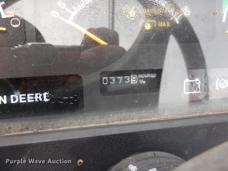 image for item II9588 John Deere 790  MFWD tractor