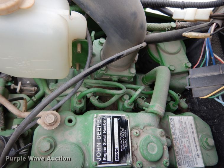 image for item II9588 John Deere 790  MFWD tractor