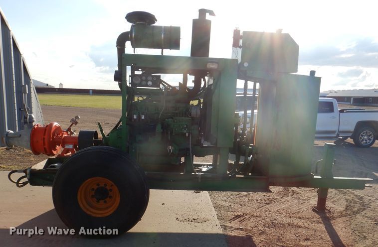 image for item IQ9667 John Deere  liquid manure pump