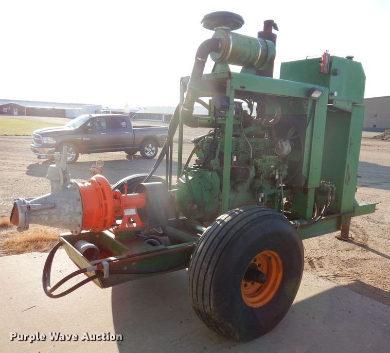image for item IQ9667 John Deere  liquid manure pump