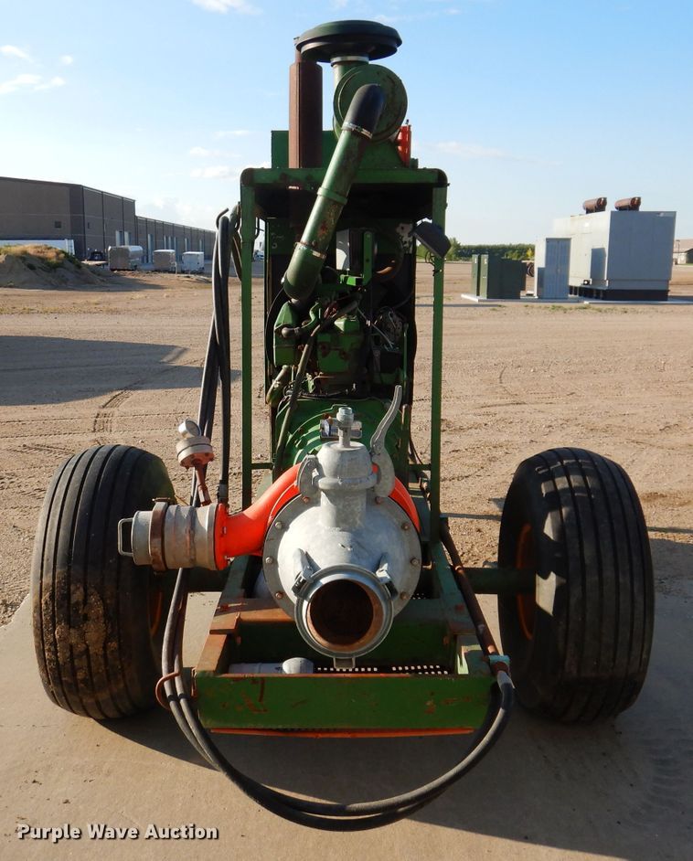 image for item IQ9667 John Deere  liquid manure pump