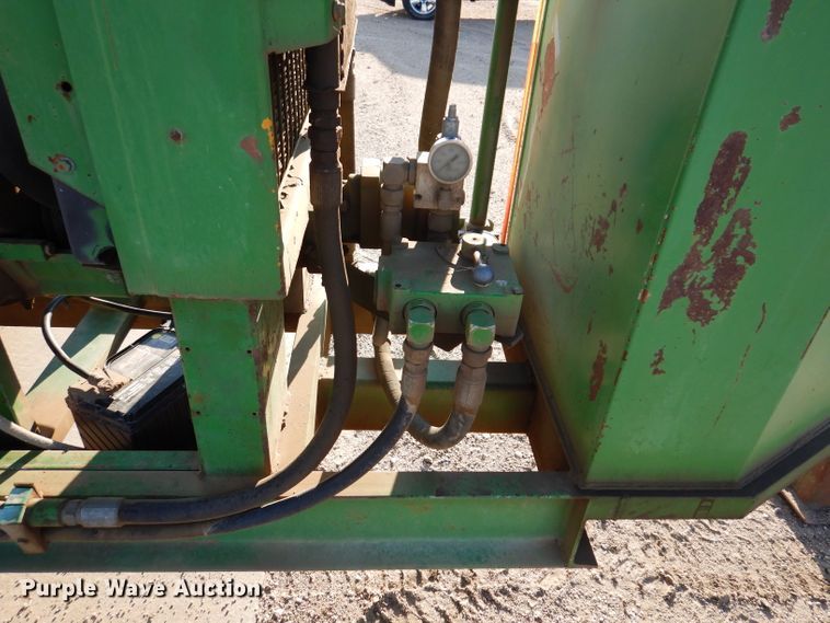 image for item IQ9667 John Deere  liquid manure pump