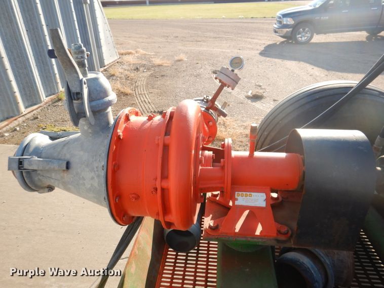 image for item IQ9667 John Deere  liquid manure pump