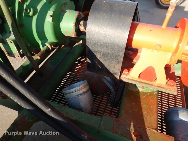 image for item IQ9667 John Deere  liquid manure pump