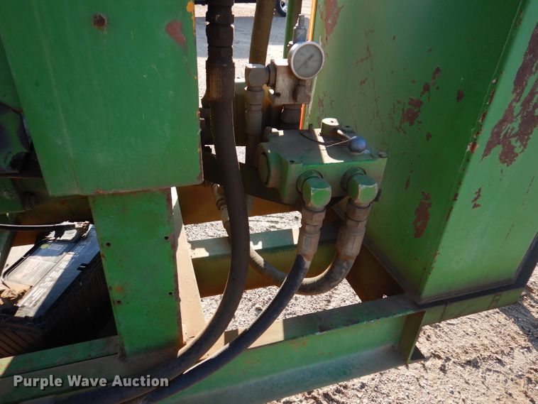 image for item IQ9667 John Deere  liquid manure pump