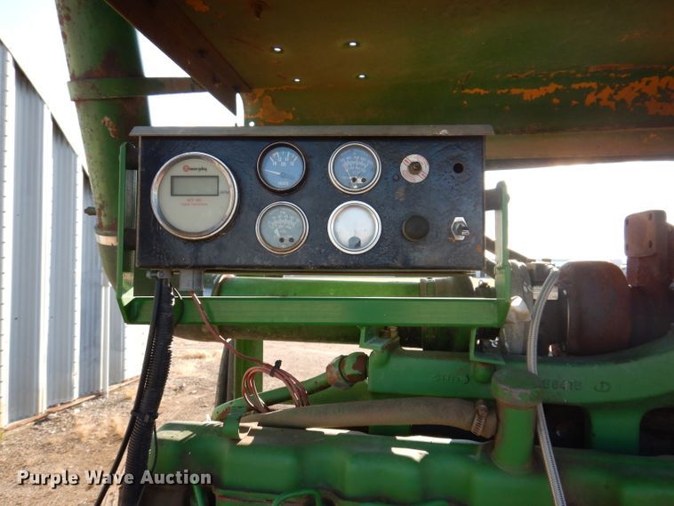 image for item IQ9667 John Deere  liquid manure pump