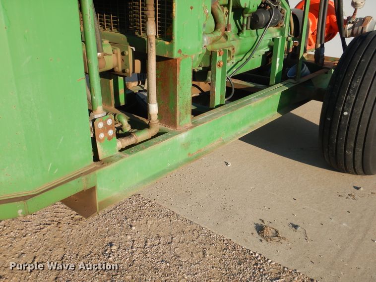 image for item IQ9667 John Deere  liquid manure pump