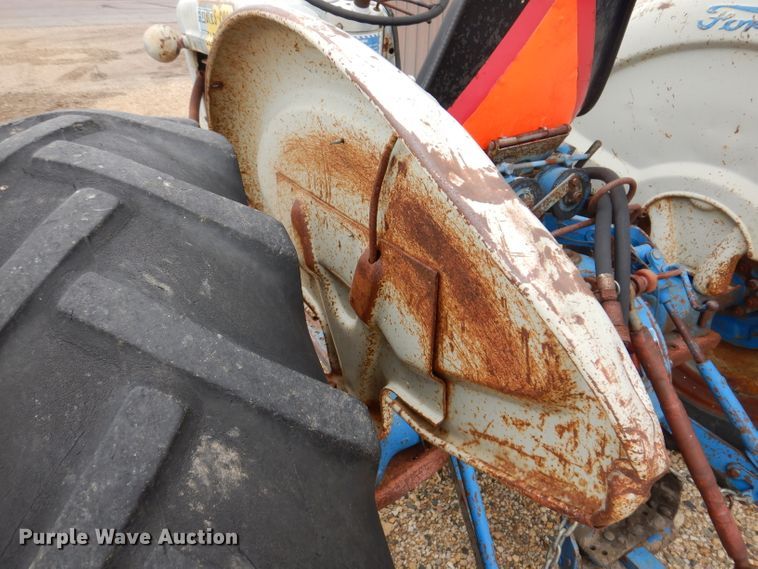 image for item IQ9709 Ford 4000  tractor