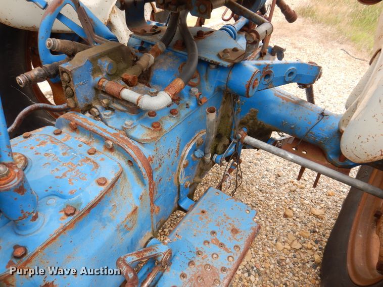 image for item IQ9709 Ford 4000  tractor