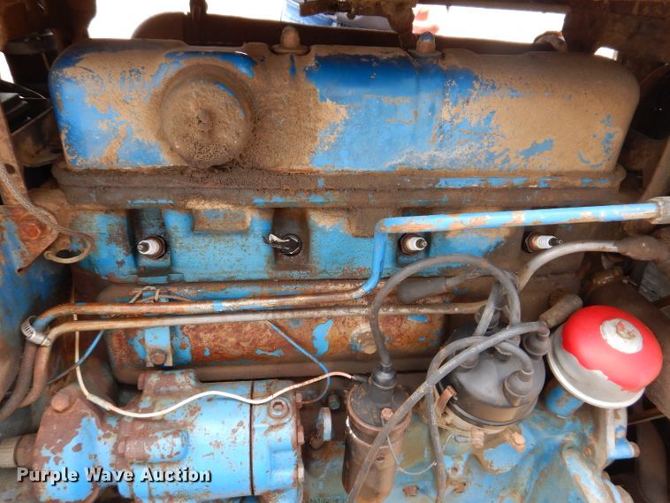 image for item IQ9709 Ford 4000  tractor