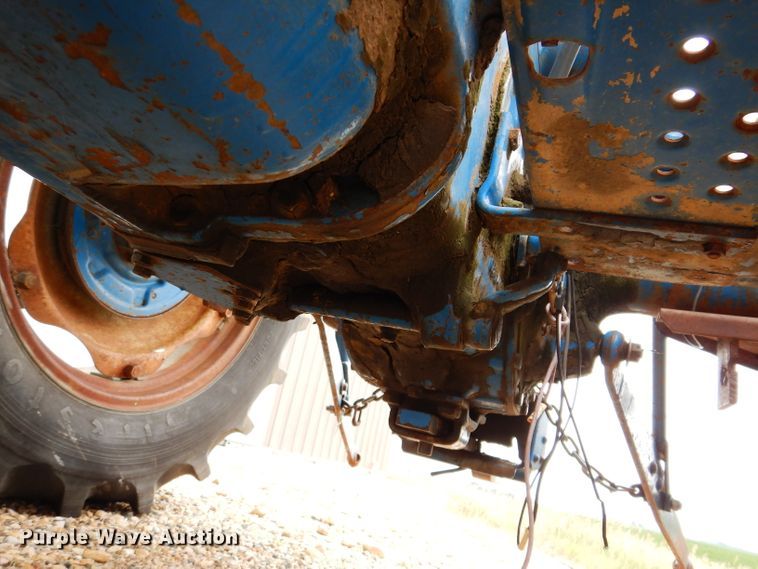 image for item IQ9709 Ford 4000  tractor