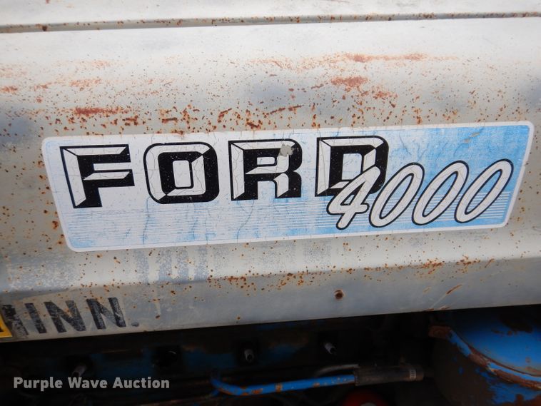 image for item IQ9709 Ford 4000  tractor