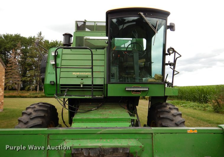 image for item IQ9716 1980 John Deere 6620 Turbo  combine