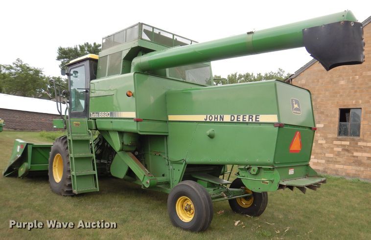 image for item IQ9716 1980 John Deere 6620 Turbo  combine