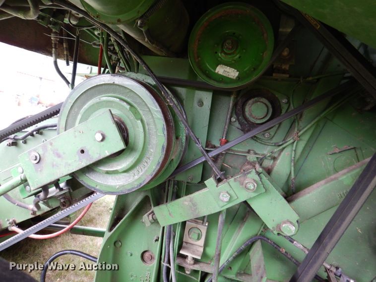 image for item IQ9716 1980 John Deere 6620 Turbo  combine