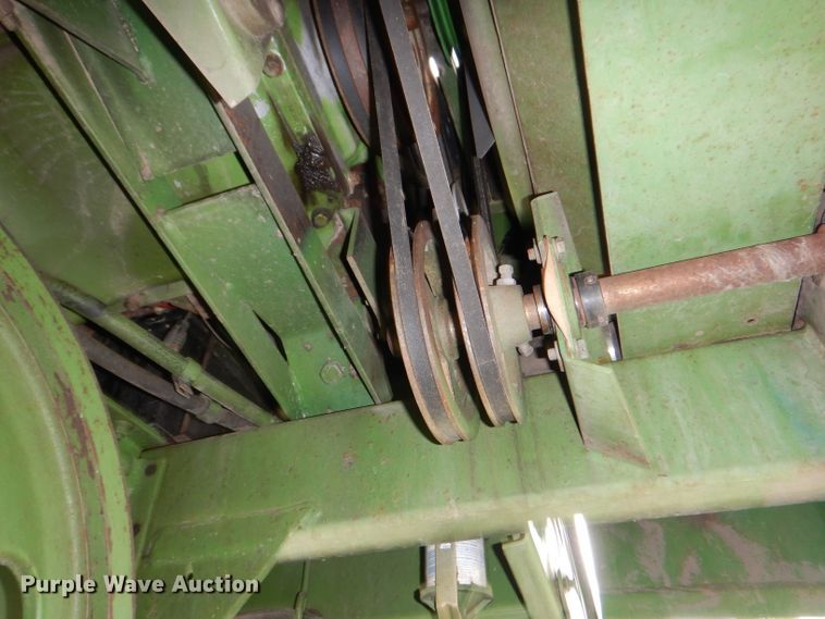 image for item IQ9716 1980 John Deere 6620 Turbo  combine