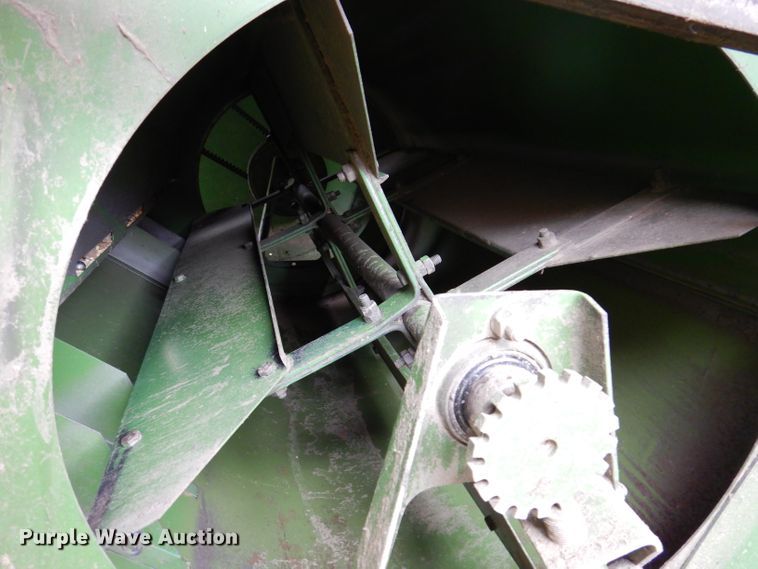 image for item IQ9716 1980 John Deere 6620 Turbo  combine