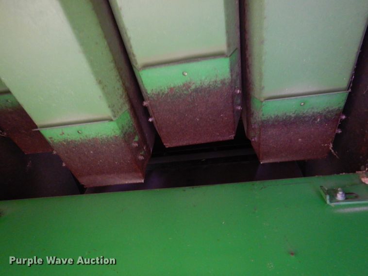 image for item IQ9716 1980 John Deere 6620 Turbo  combine