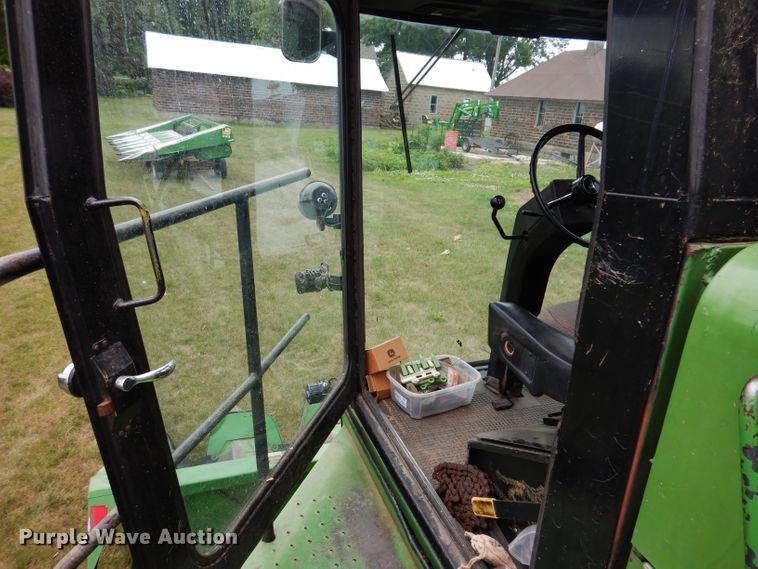 image for item IQ9716 1980 John Deere 6620 Turbo  combine