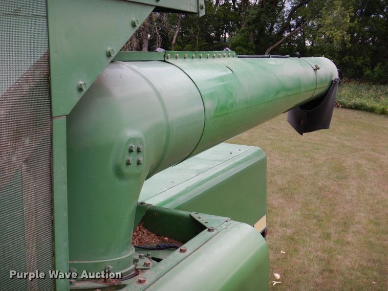 image for item IQ9716 1980 John Deere 6620 Turbo  combine