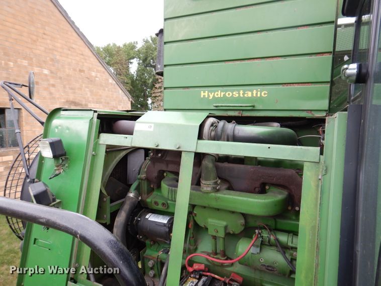 image for item IQ9716 1980 John Deere 6620 Turbo  combine