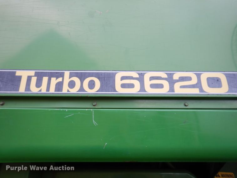image for item IQ9716 1980 John Deere 6620 Turbo  combine