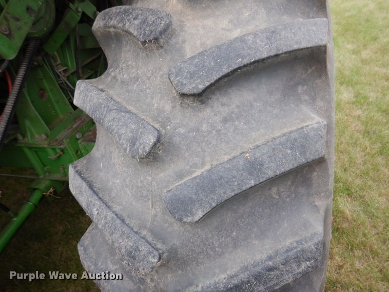 image for item IQ9716 1980 John Deere 6620 Turbo  combine