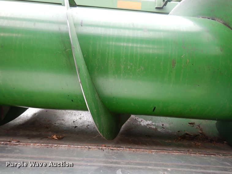 image for item IQ9718 John Deere 220  flex head