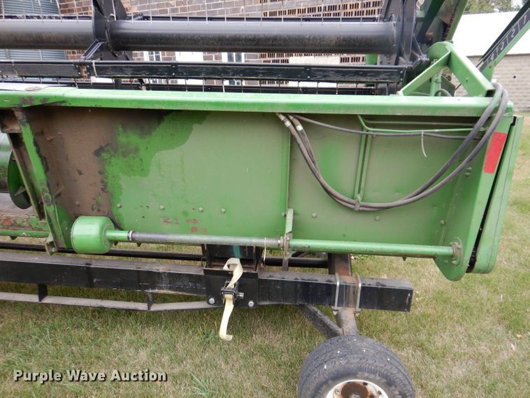 image for item IQ9718 John Deere 220  flex head