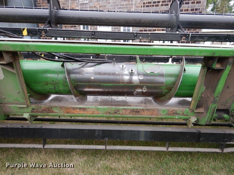 image for item IQ9718 John Deere 220  flex head