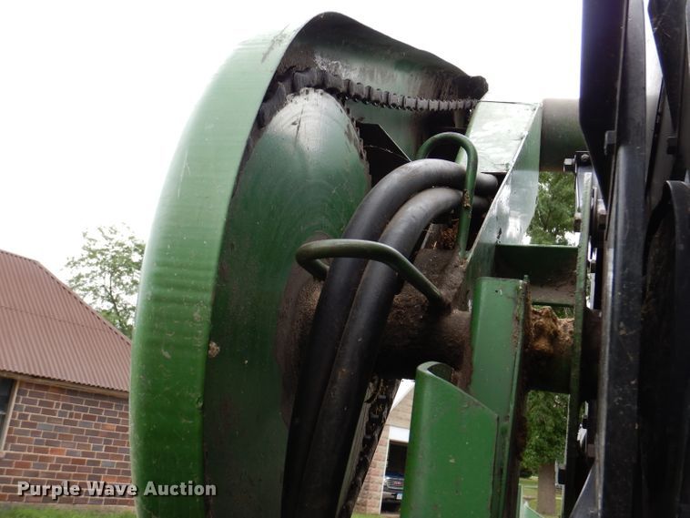 image for item IQ9718 John Deere 220  flex head