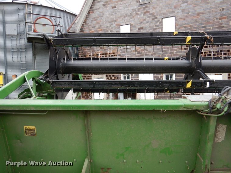 image for item IQ9718 John Deere 220  flex head