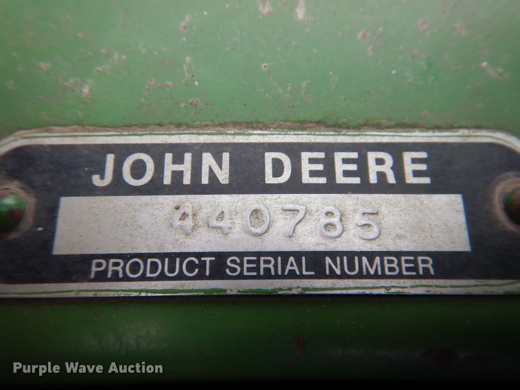 image for item IQ9718 John Deere 220  flex head