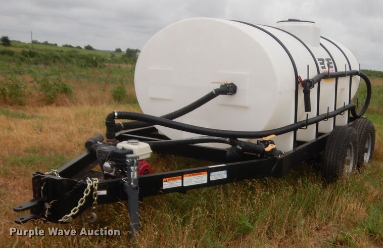 image for item IT9561 Wylie  nurse tank trailer