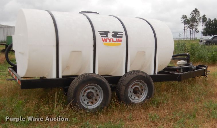 image for item IT9561 Wylie  nurse tank trailer
