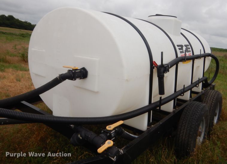 image for item IT9561 Wylie  nurse tank trailer