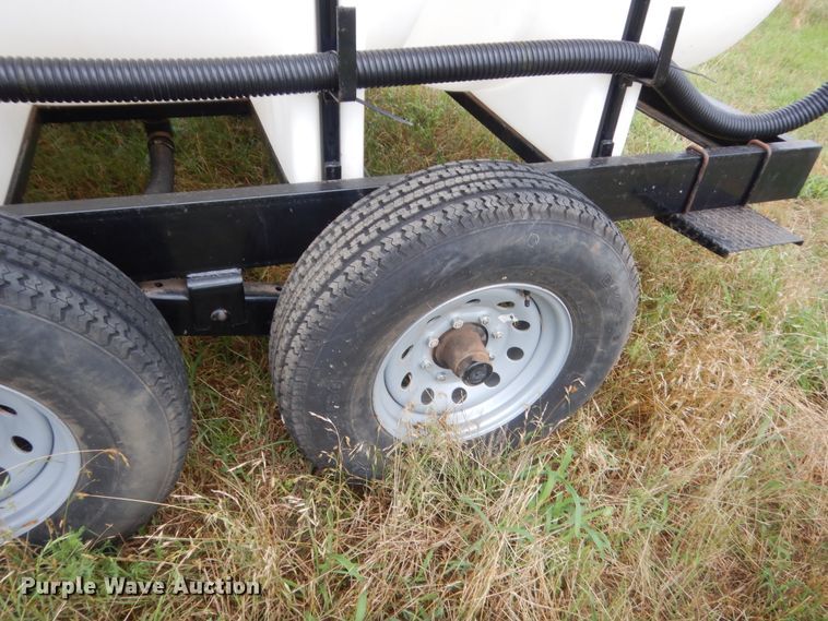 image for item IT9561 Wylie  nurse tank trailer