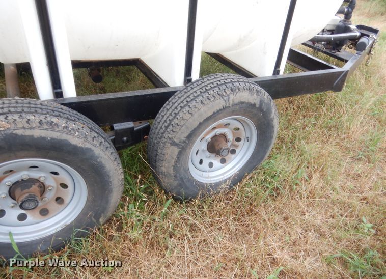 image for item IT9561 Wylie  nurse tank trailer