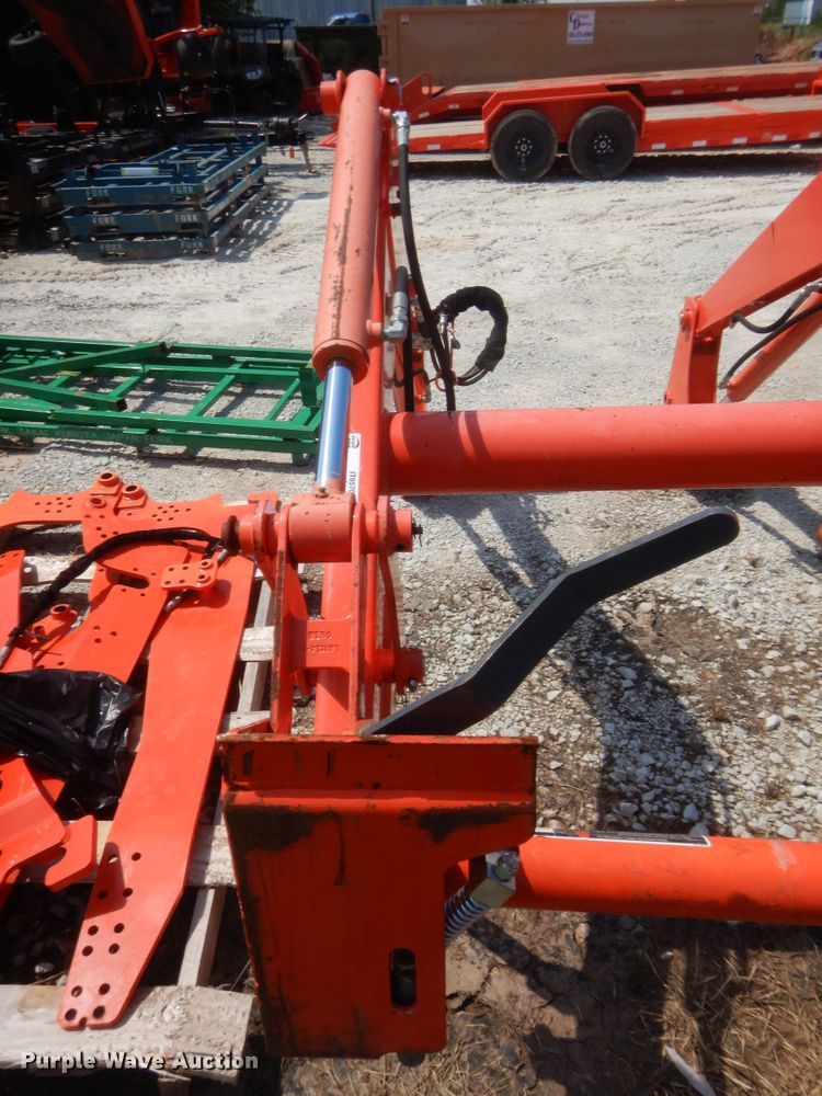 image for item IT9570 Kubota LA1154  loader