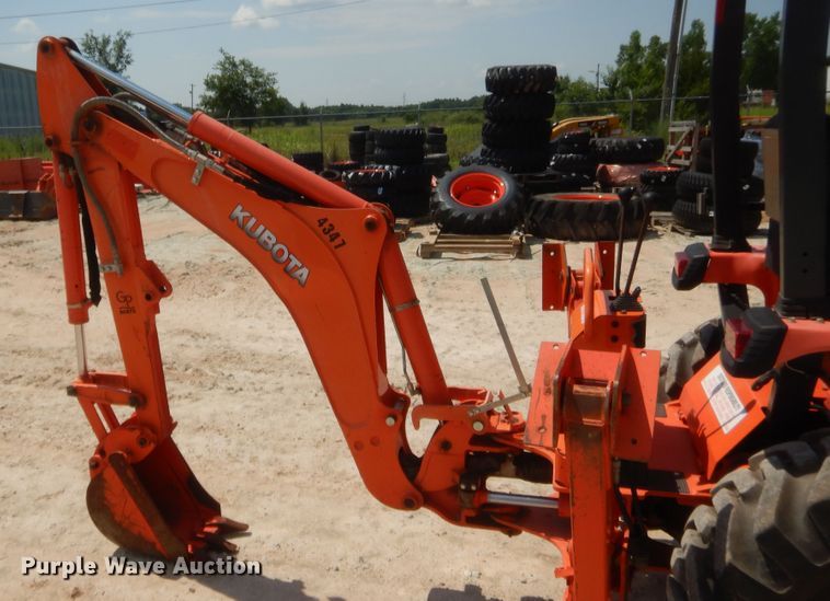 image for item IT9582 2014 Kubota B26  backhoe