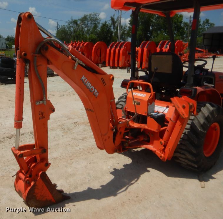 image for item IT9582 2014 Kubota B26  backhoe