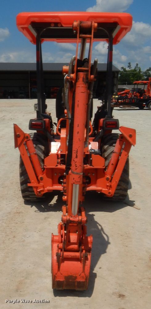 image for item IT9582 2014 Kubota B26  backhoe