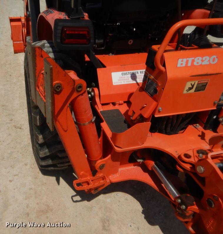 image for item IT9582 2014 Kubota B26  backhoe
