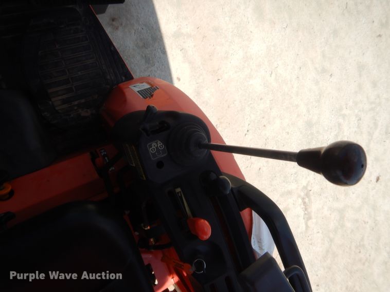 image for item IT9582 2014 Kubota B26  backhoe