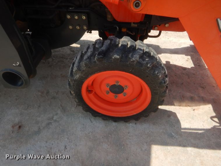 image for item IT9582 2014 Kubota B26  backhoe