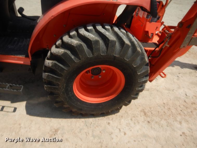 image for item IT9582 2014 Kubota B26  backhoe
