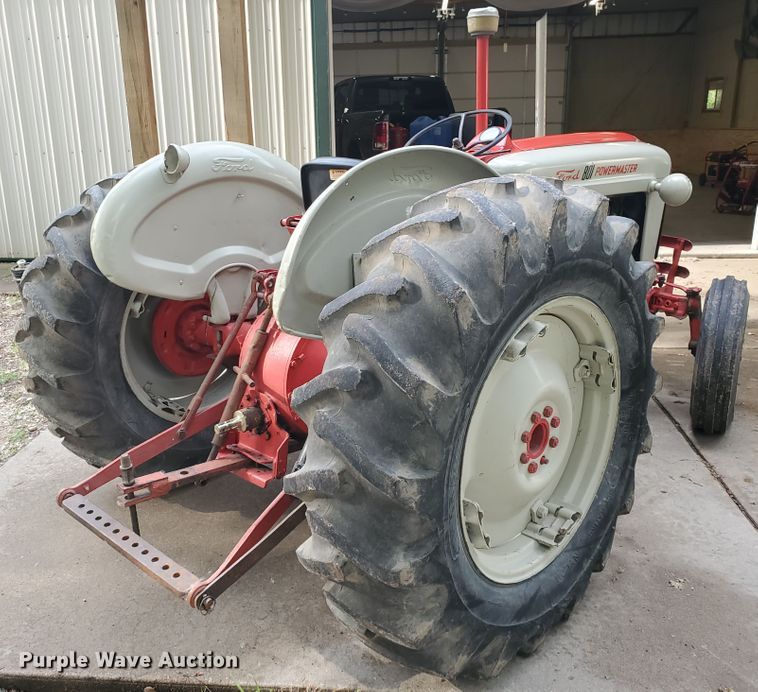 image for item JM9752 Ford 841 Powermaster  tractor
